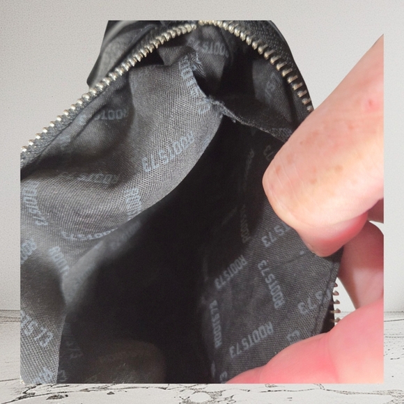 Roots Black Cute Crossbody Bag with Tassel - Picture 5 of 13